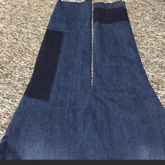 Universal Thread Jeans - Picture 3 of 6